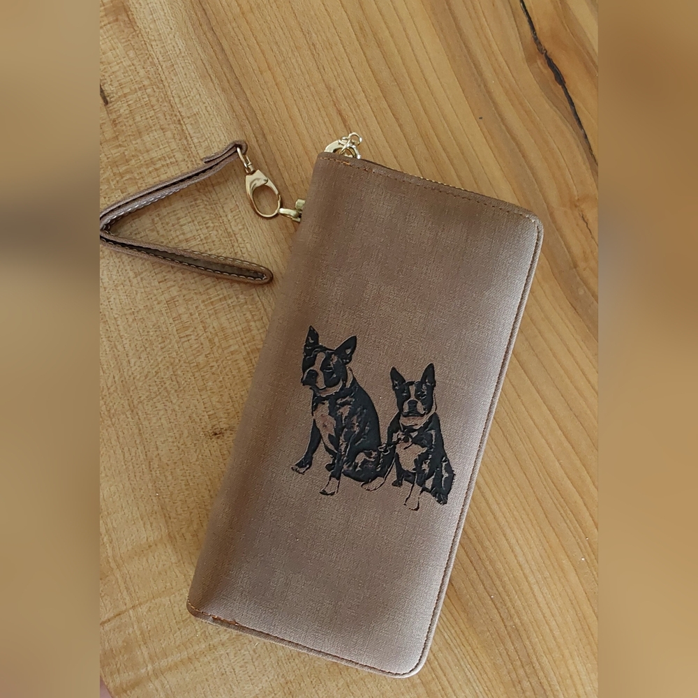 NWOT..FAUX SUEDE BOSTON TERRIER WRIST/WALLET